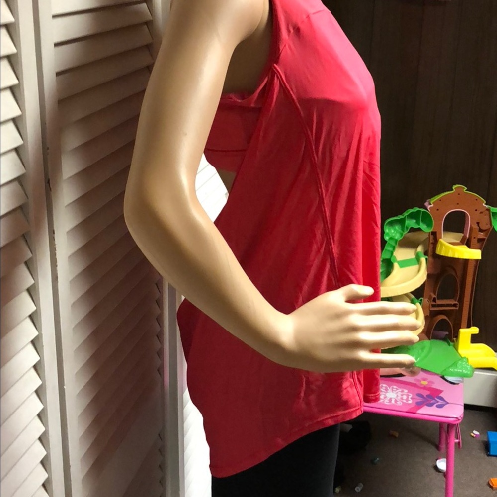 Lululemon - Picture 2 of 8